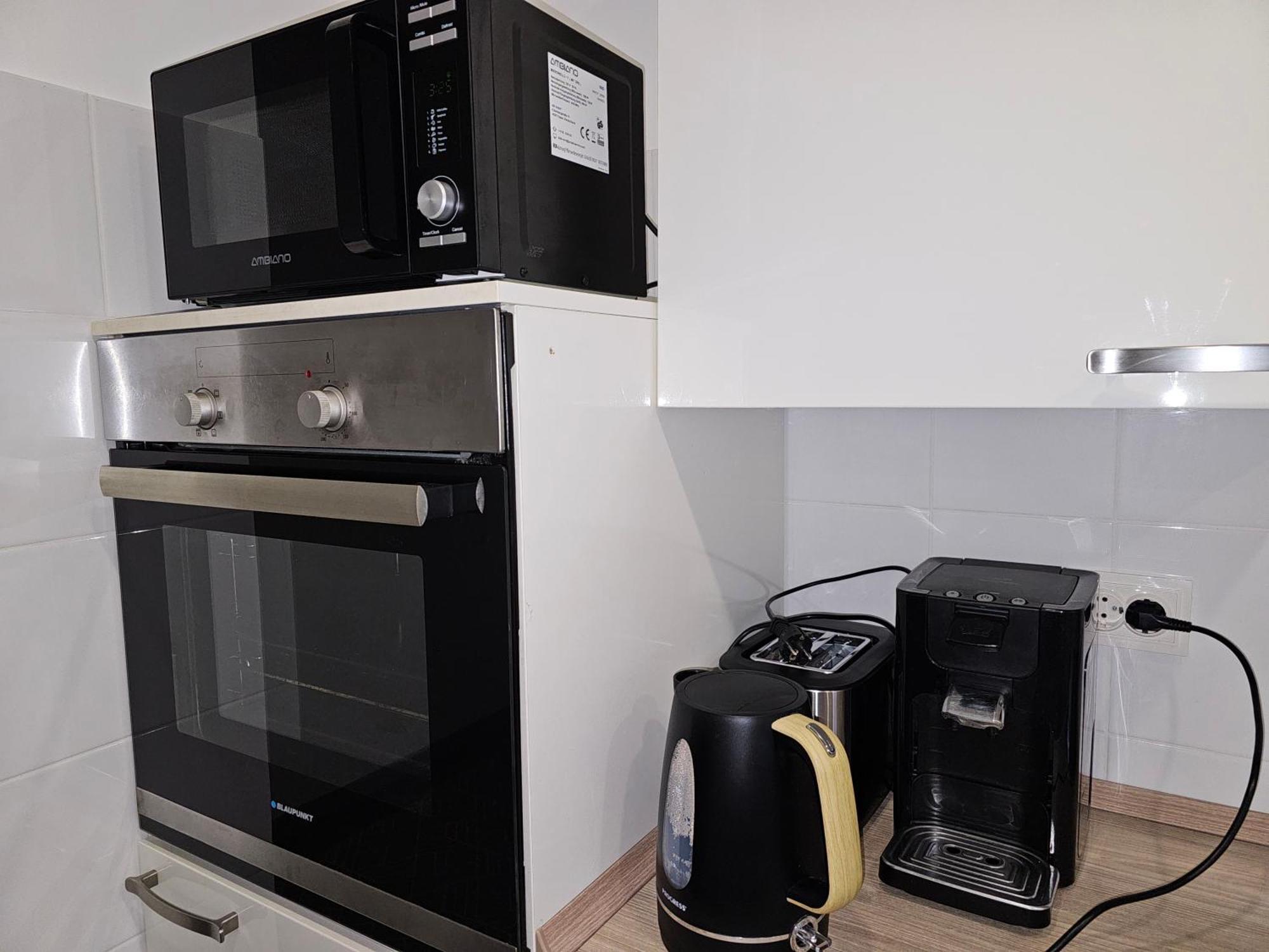 Warburg, Fewo "Sweet Home" 2,5 Zi- Eg-Separater Eingang - Parkplatz - Terasse- Komfortabel,Renoviert Esterno foto