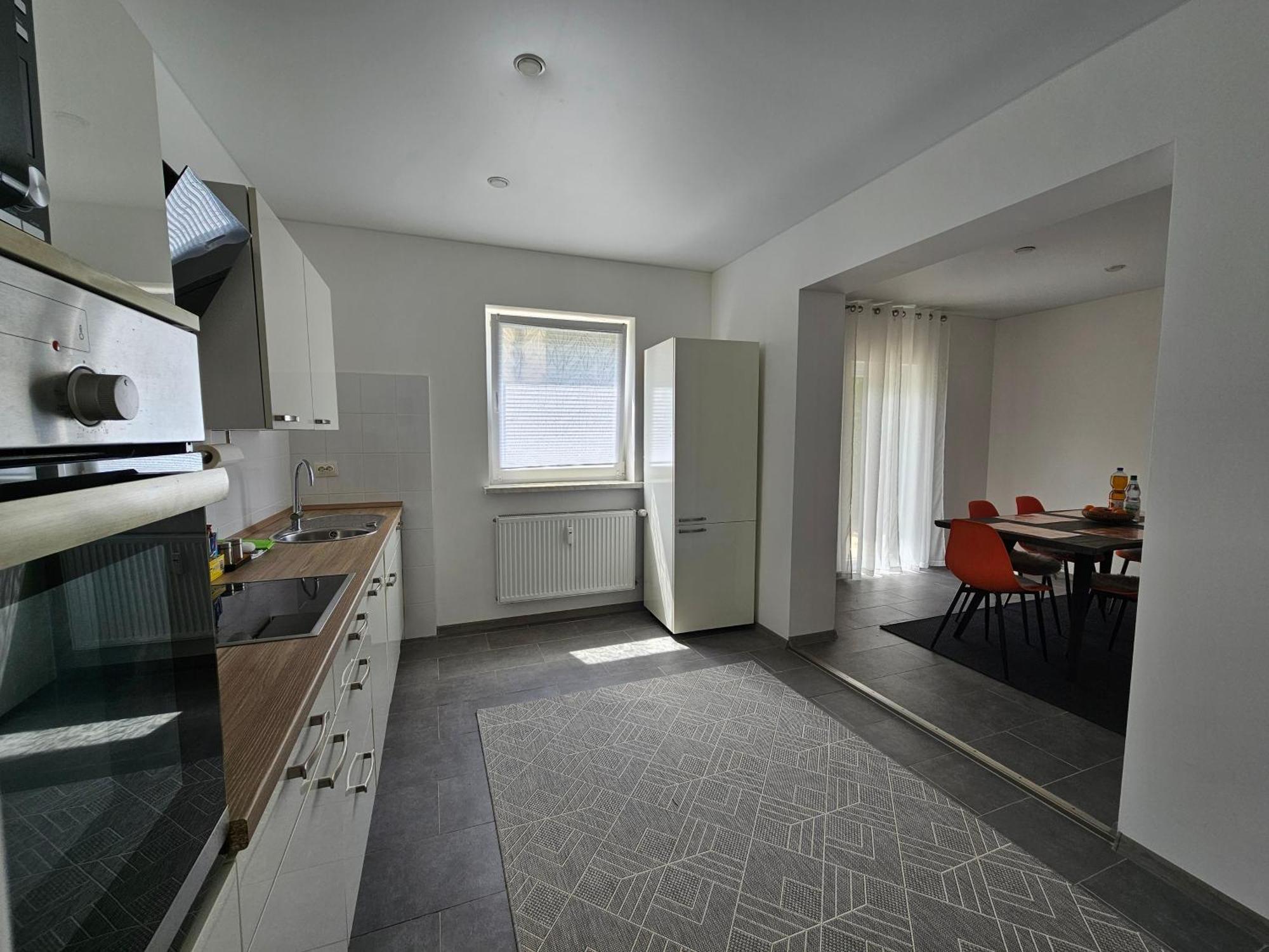 Warburg, Fewo "Sweet Home" 2,5 Zi- Eg-Separater Eingang - Parkplatz - Terasse- Komfortabel,Renoviert Esterno foto