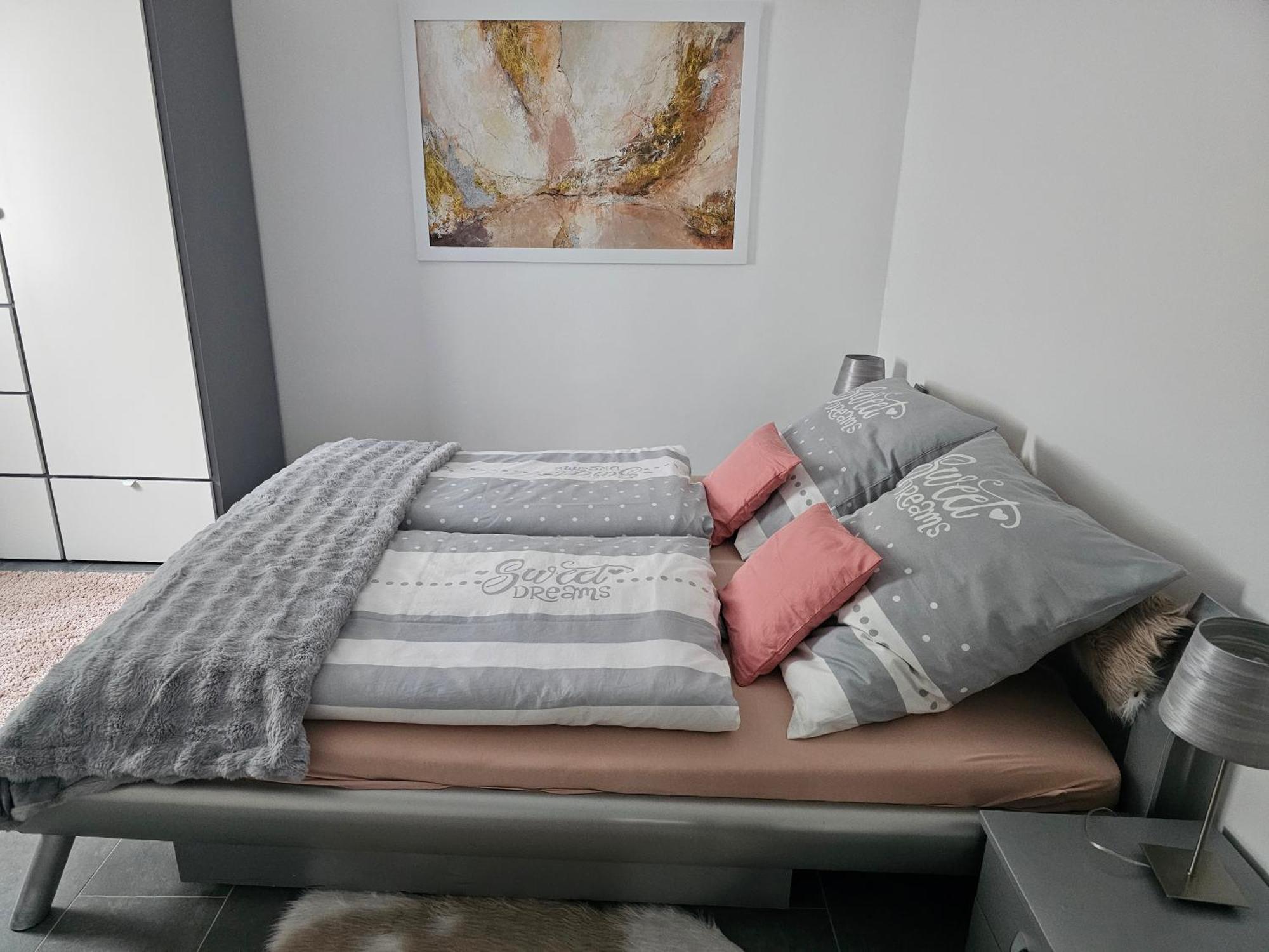 Warburg, Fewo "Sweet Home" 2,5 Zi- Eg-Separater Eingang - Parkplatz - Terasse- Komfortabel,Renoviert Esterno foto