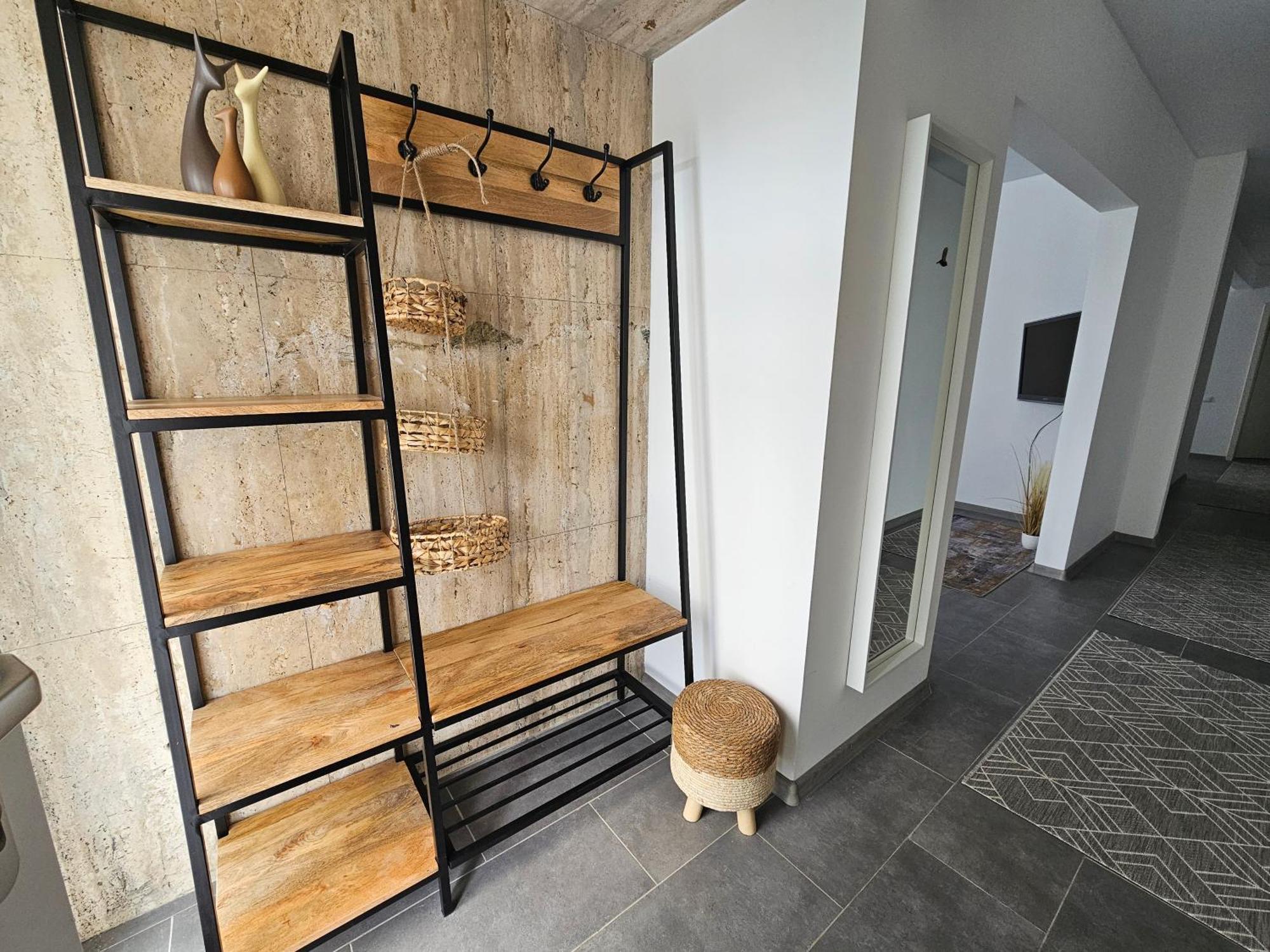 Warburg, Fewo "Sweet Home" 2,5 Zi- Eg-Separater Eingang - Parkplatz - Terasse- Komfortabel,Renoviert Esterno foto